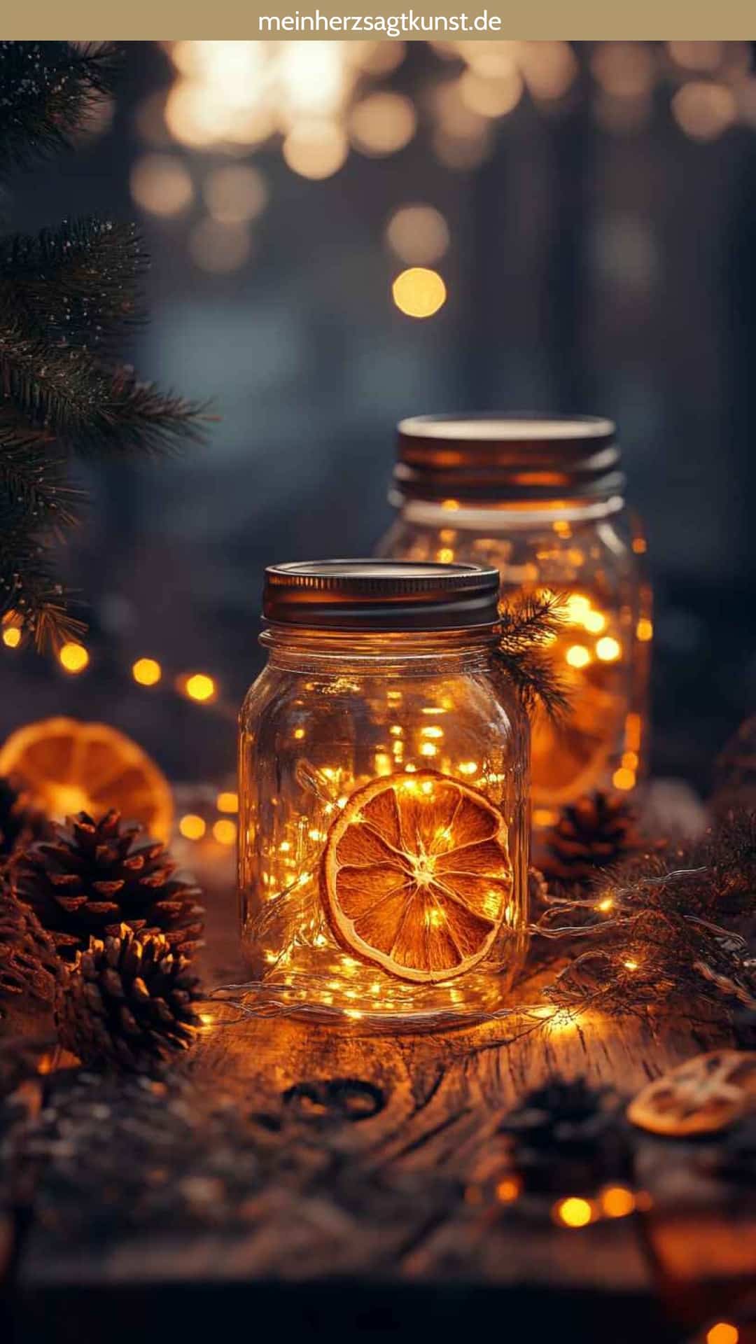Lichterketten in Glasgefäßen als Tischdeko Januar